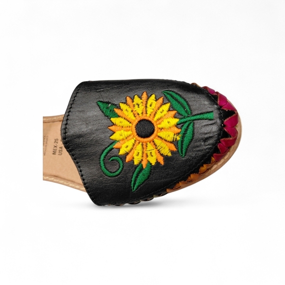 Artesanías Mexican Leather Huarache Sandals Sunflower Embroidery USA 8 - Picture 5 of 6